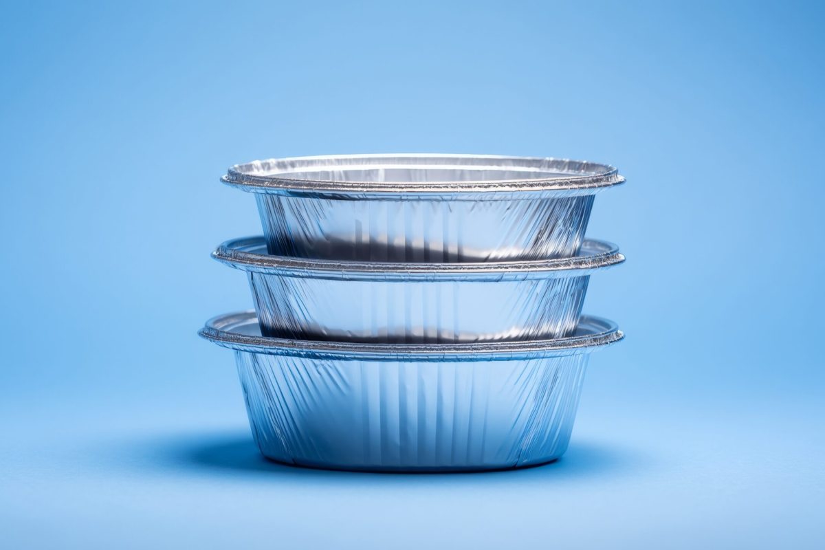 vecteezy_stacked-aluminum-containers-cradle-culinary-dreams-evoking_71545051
